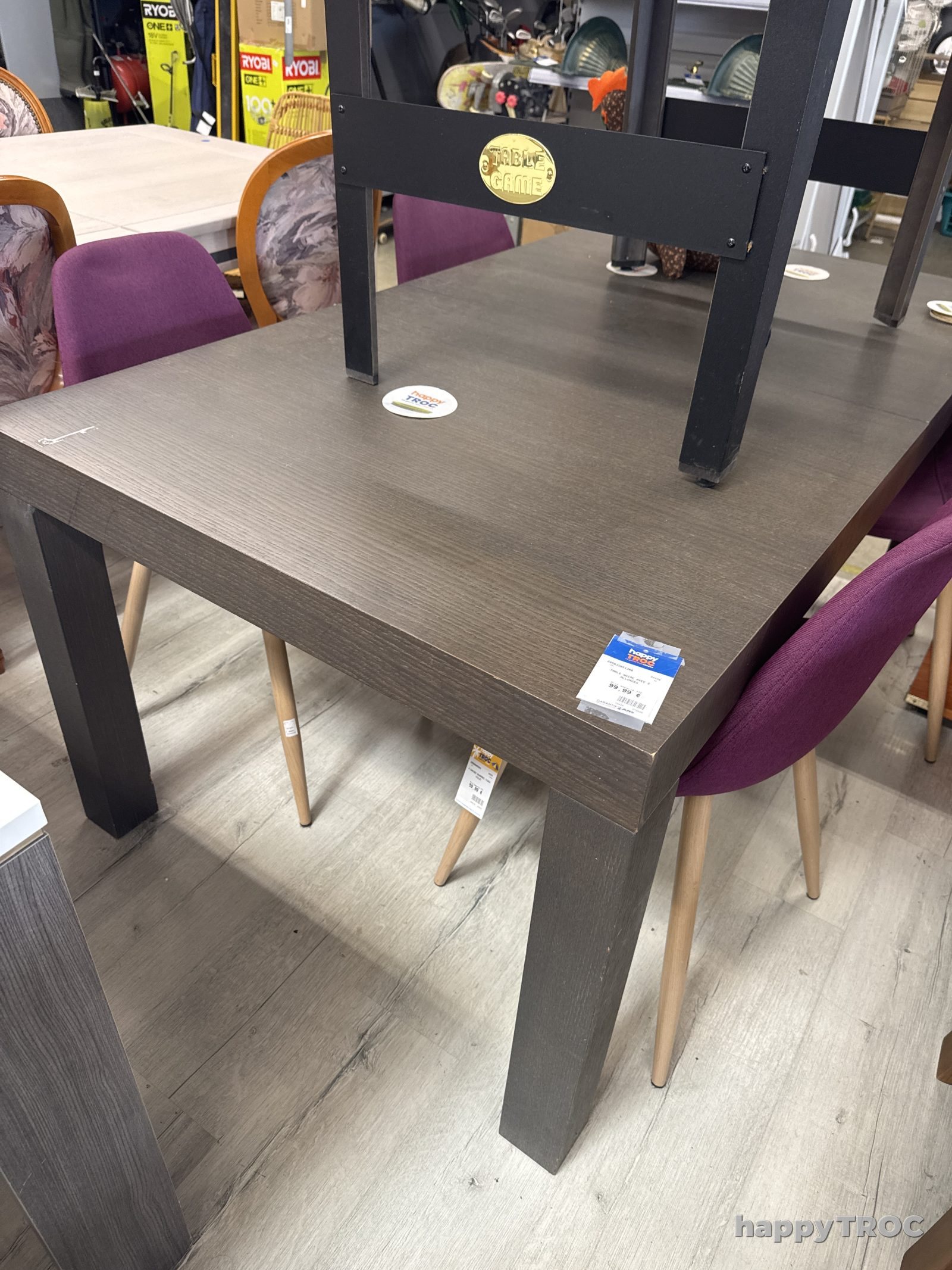 Table noire avec 2 allonges uululiu