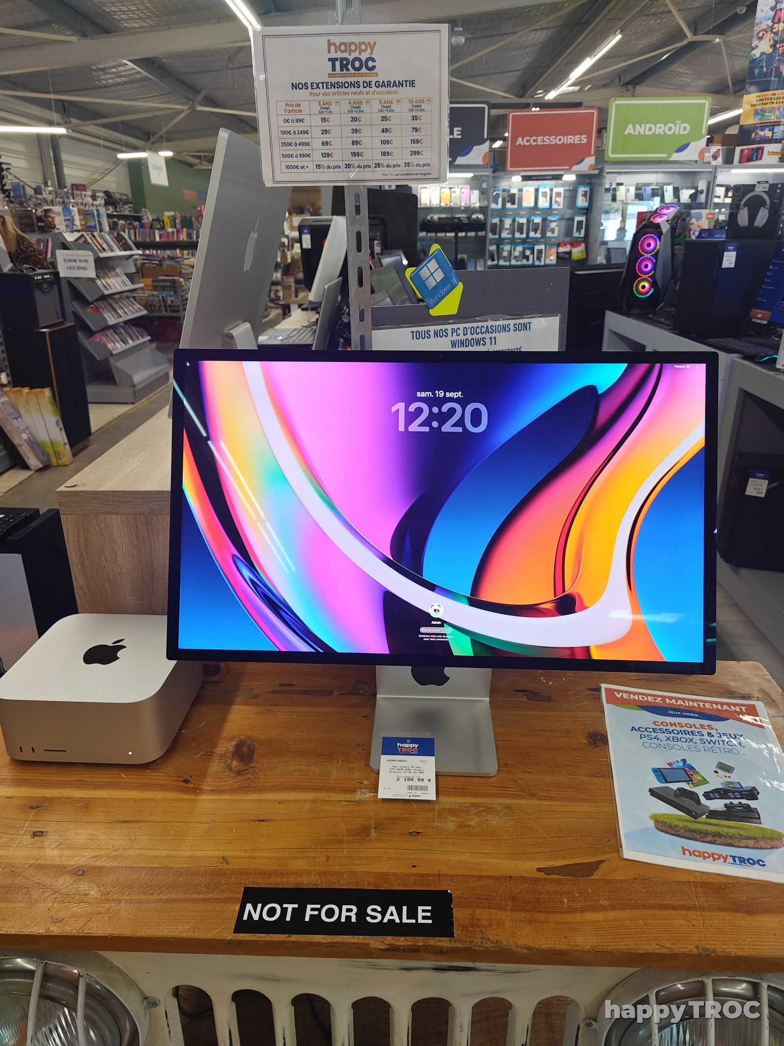 Mac Studio m1 max 2to/32gb ram+ studio Display 27"5k m1 max