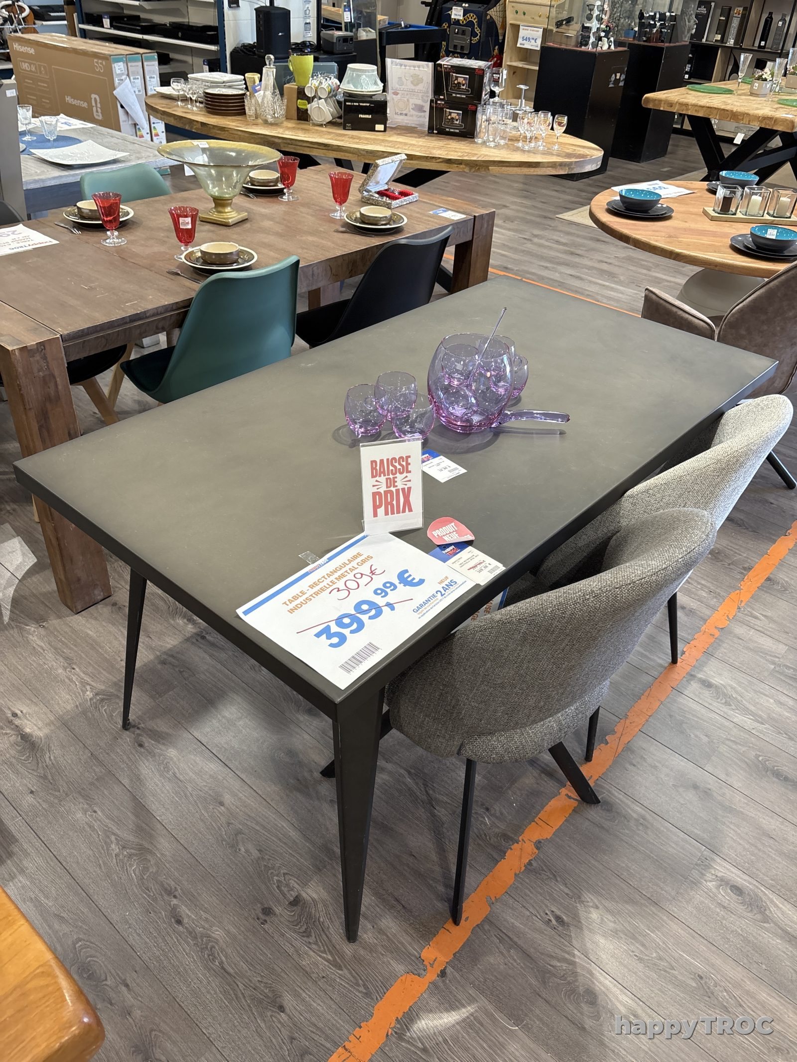 Table rectangulaire industrielle metal gris