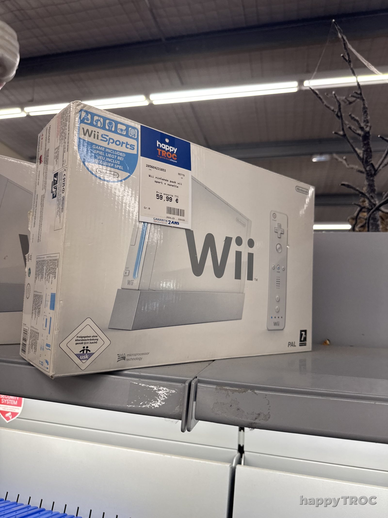 Console de jeux, Nintendo, Nintendo, Nintendo Wii, blanche, avec Wii sport et boîte
