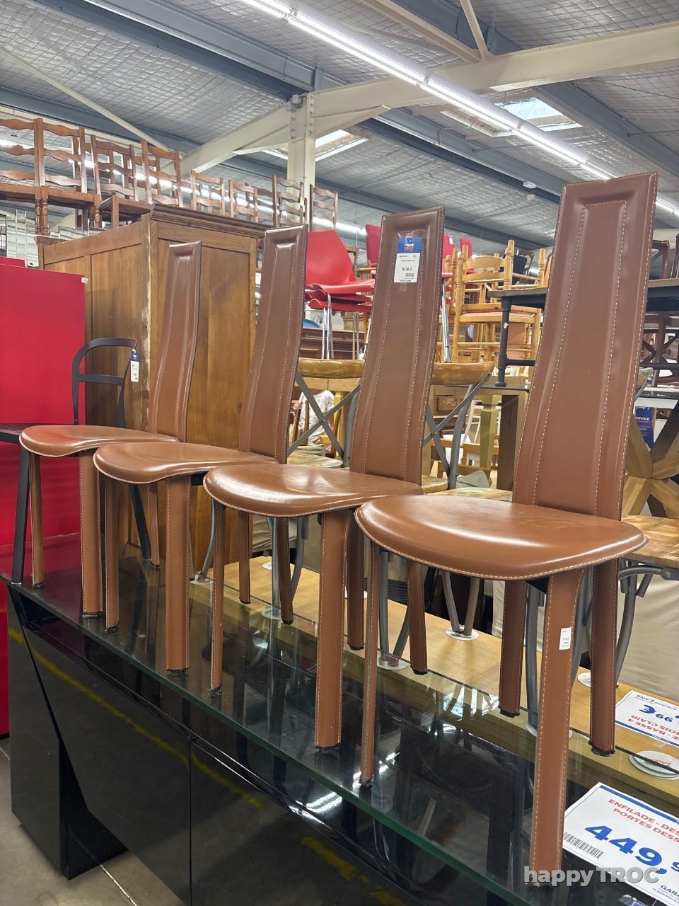 4 chaises marron cuir
