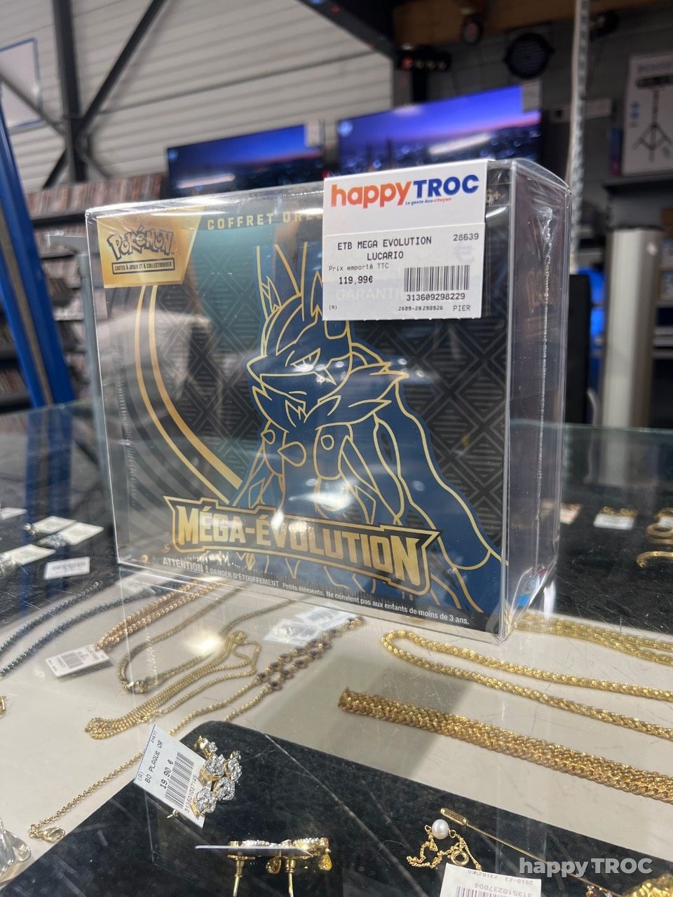 ETB Mega Evolution Lucario