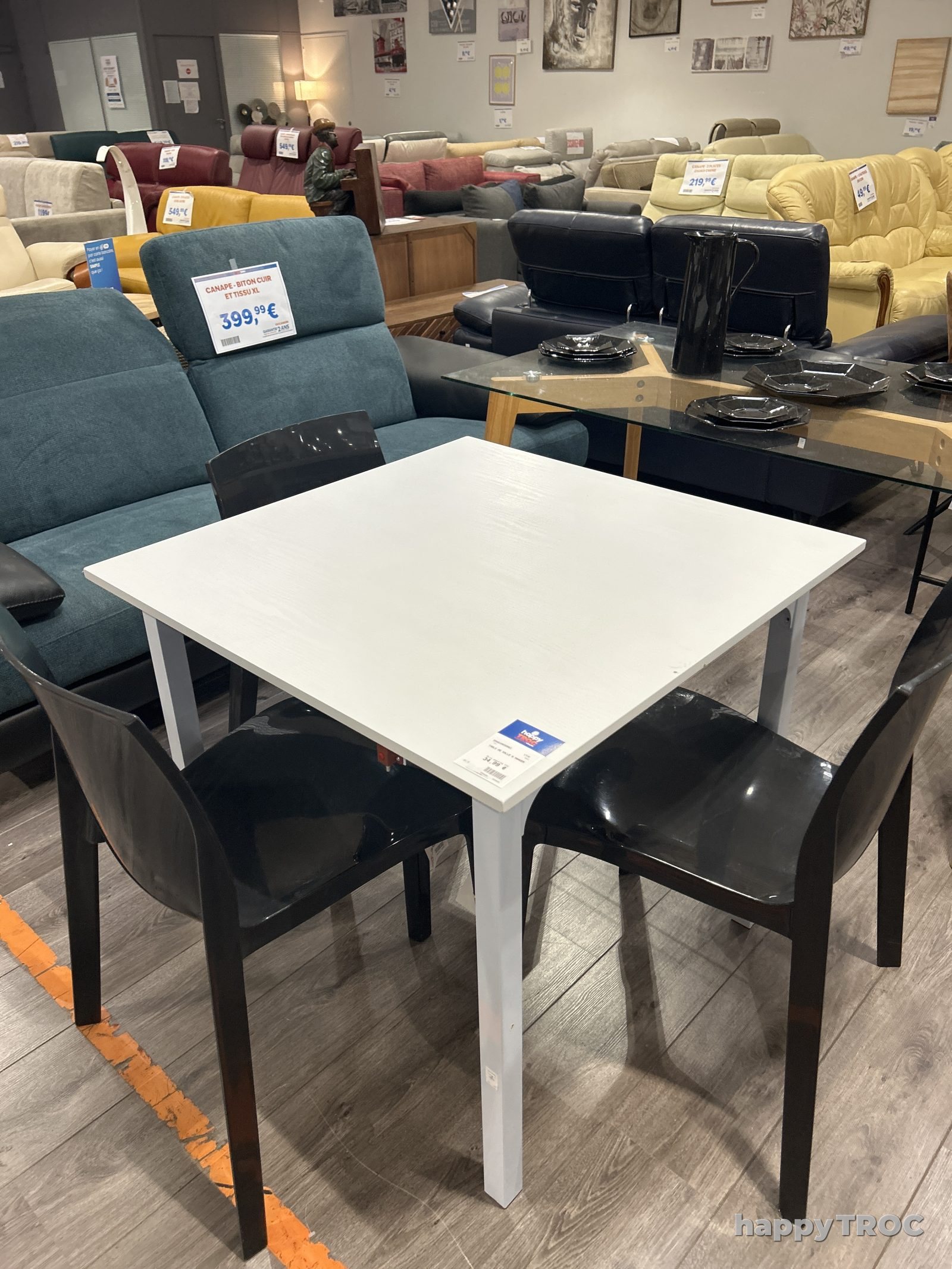 Table de salle à manger