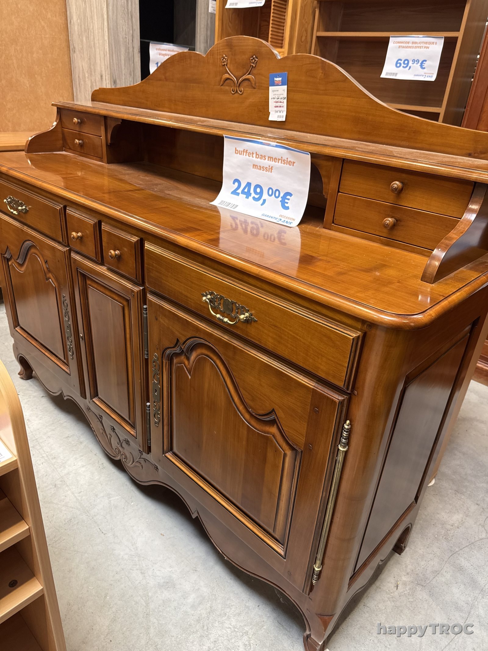 Buffet bain, merisier avec la crédence