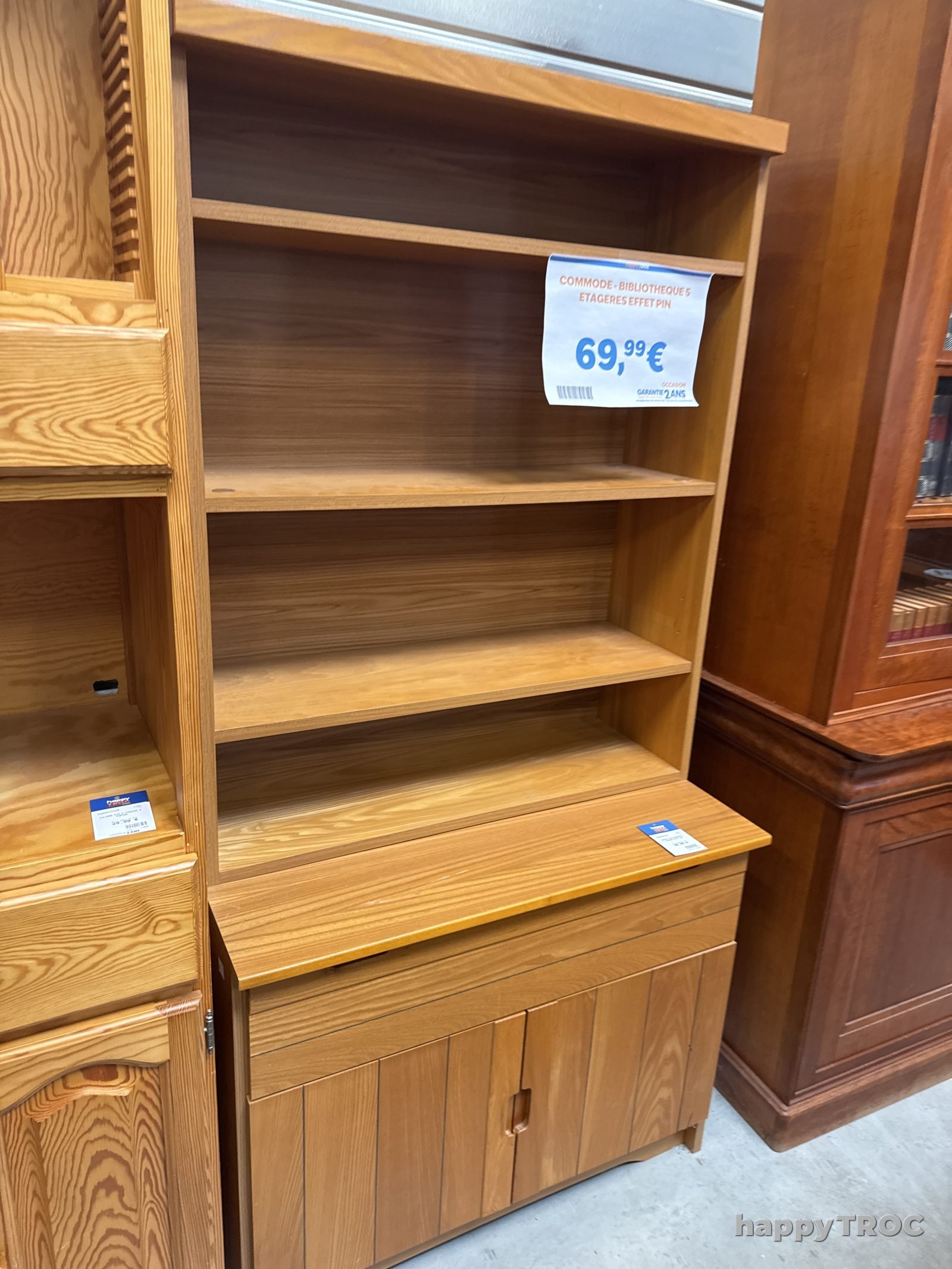 Comme ma bibliothèque, avec étagère en pin