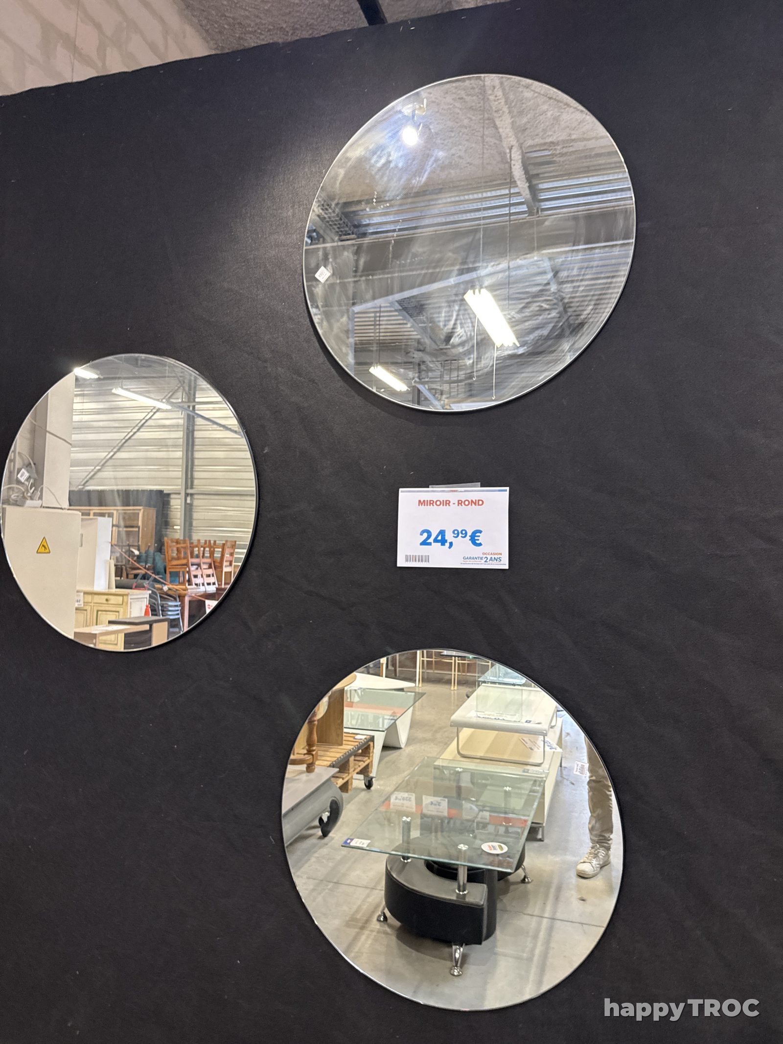 Miroir - rond la pièce grand format