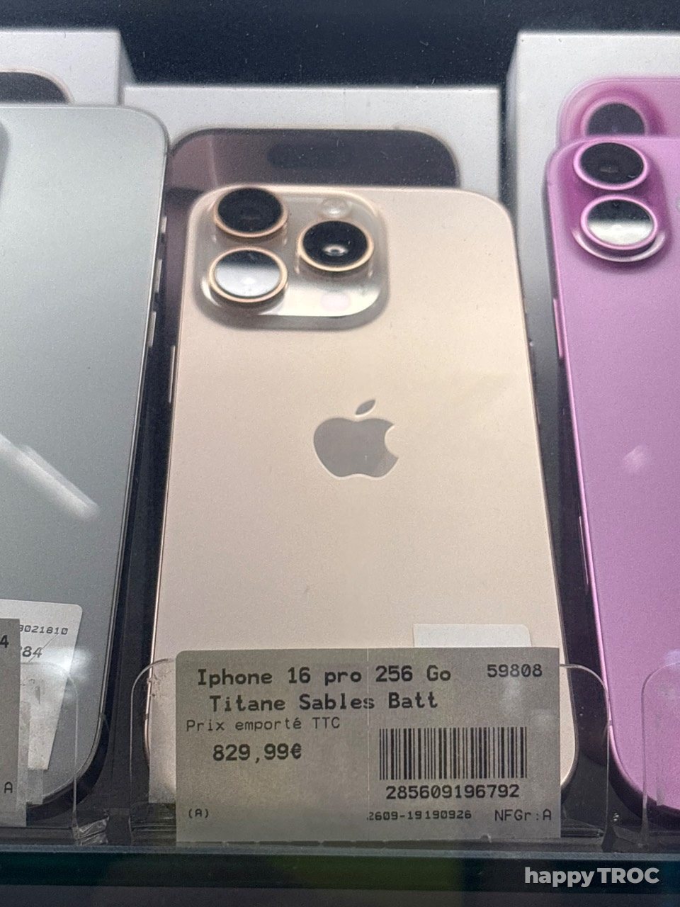 Iphone 16 pro 256 Go Titane Sables