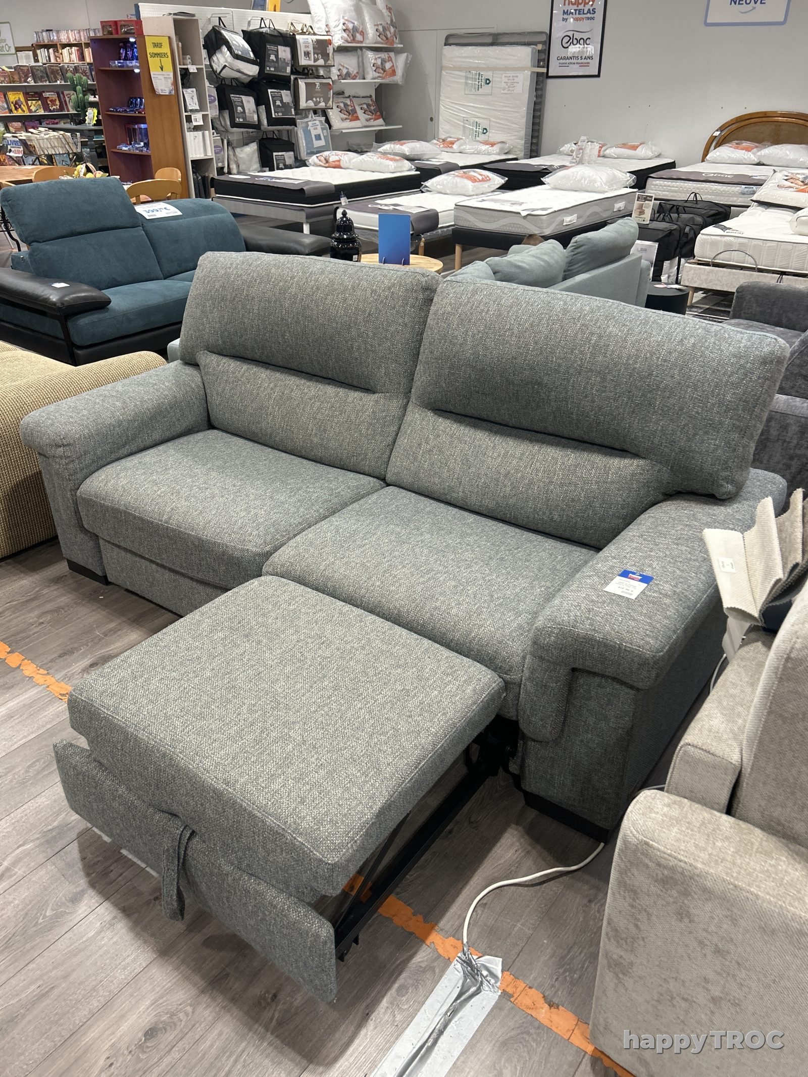 Canapé poltronesofa assise densite 30M2 dossier en plumes d'oie