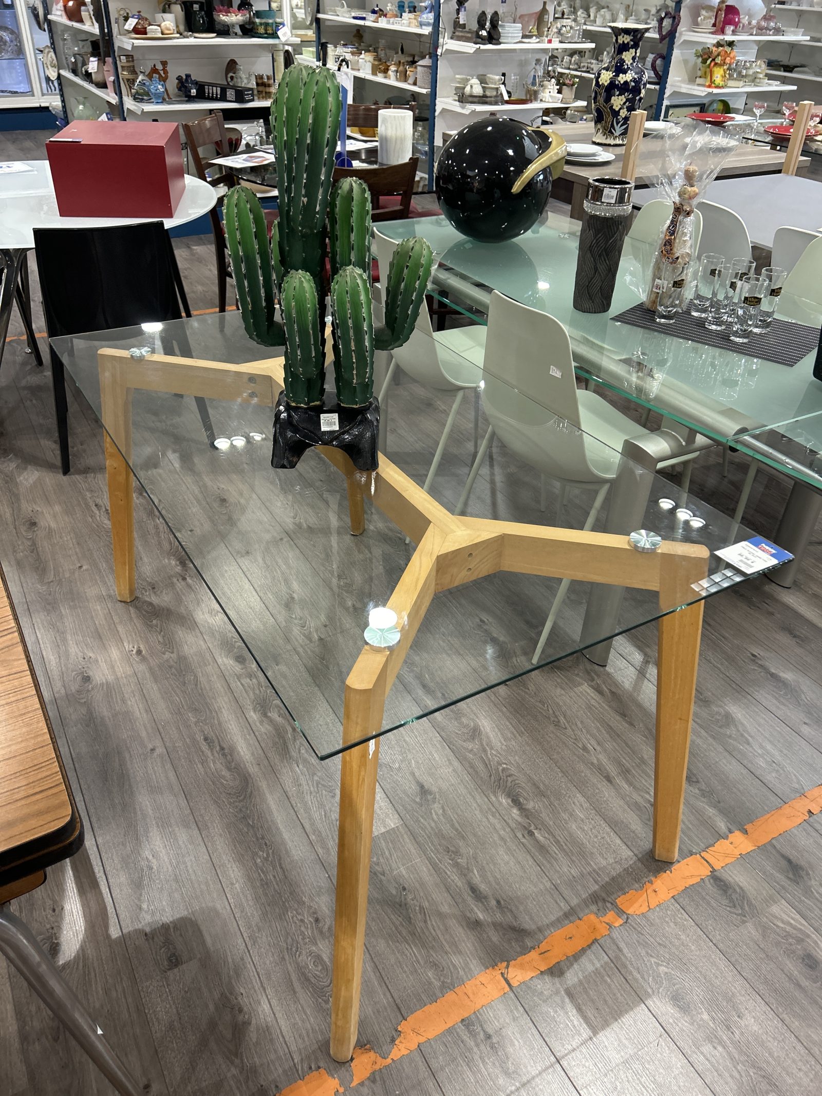 Table Plateau Verre Pieds En Bois