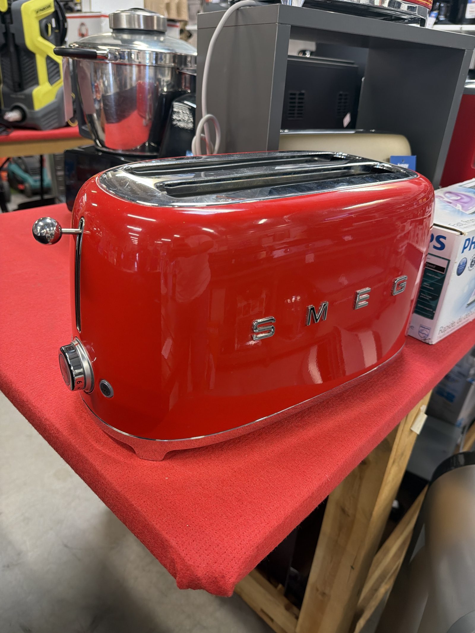 Grille pain SMEG rouge