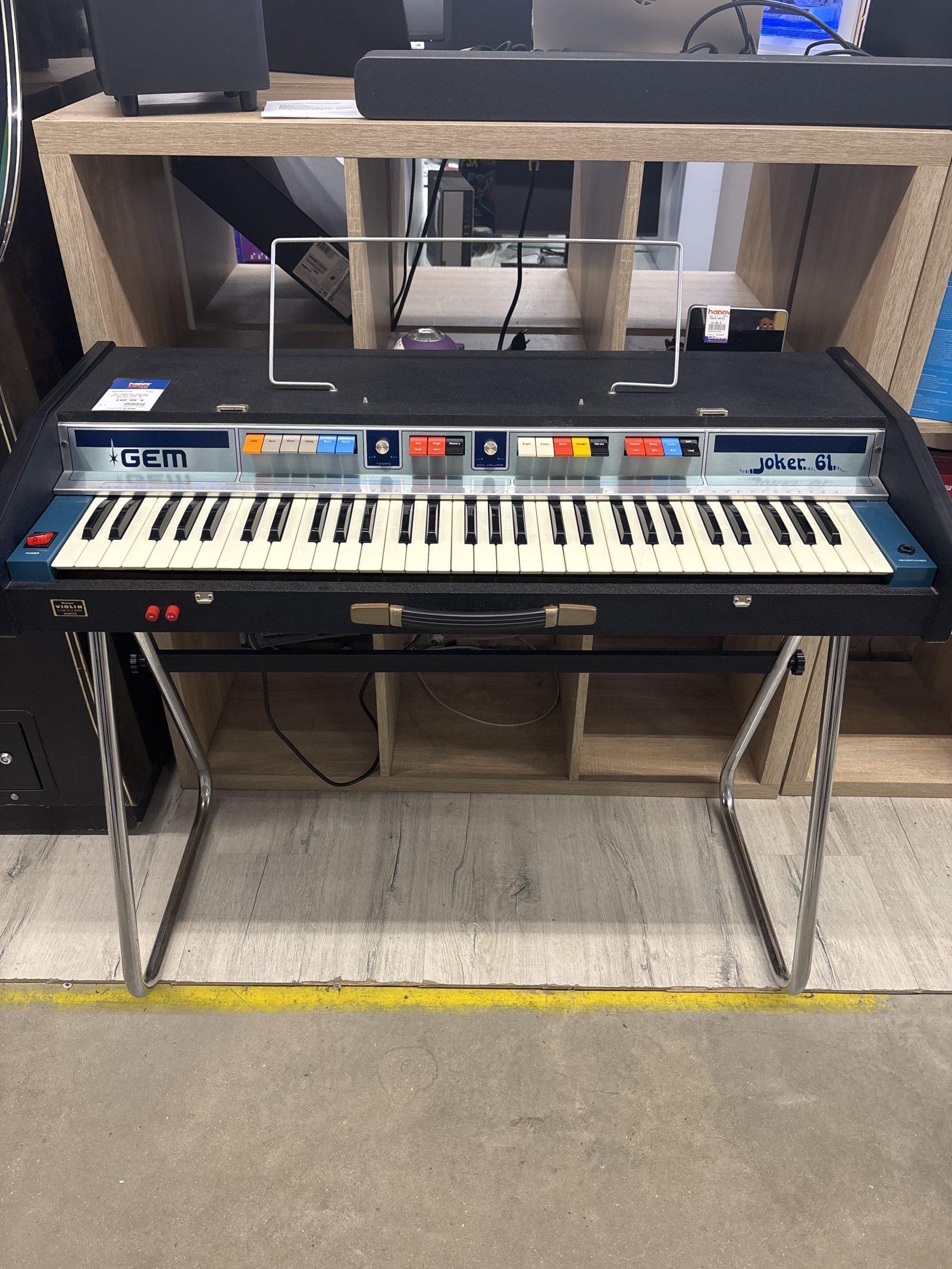Gem Joker 61 avec housse synthetiseur